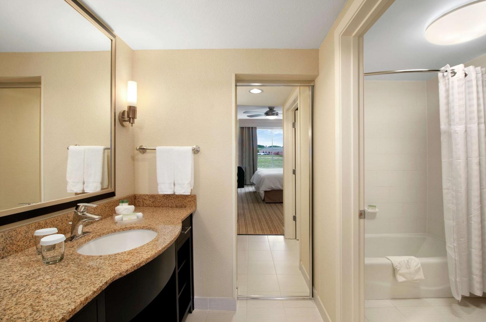 Homewood Suites By Hilton Fort Worth West At Cityview Esterno foto